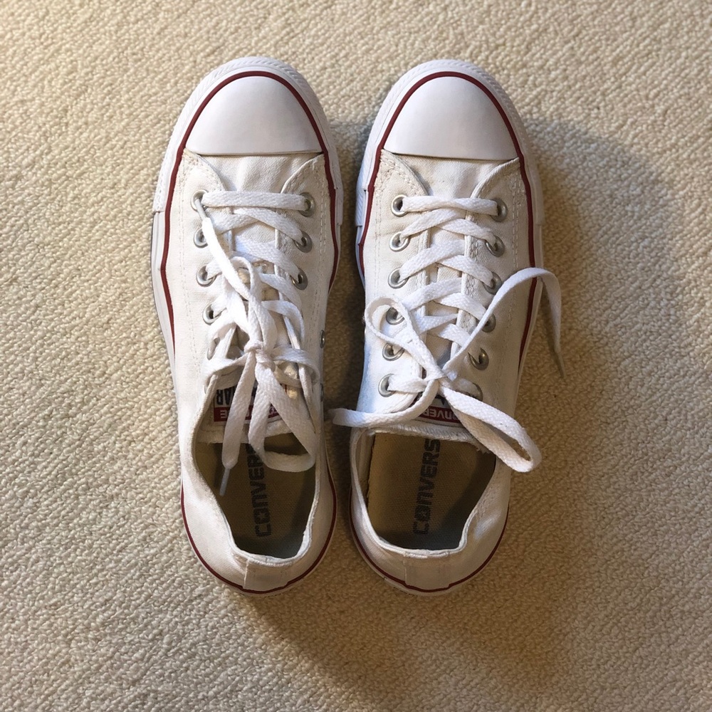 Size 8 White Converse